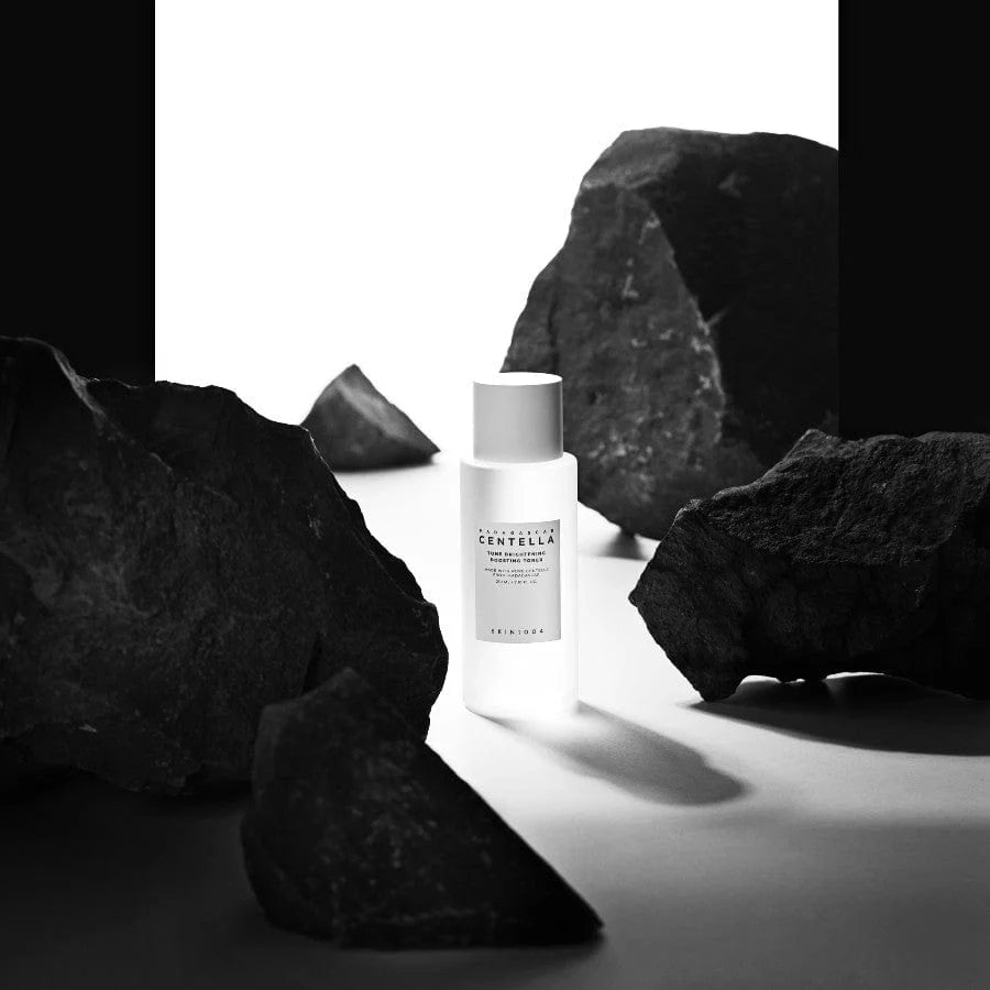 Tone Brightening Boosting Toner (Mild Exfoliating Toner for Radiance) 210ml