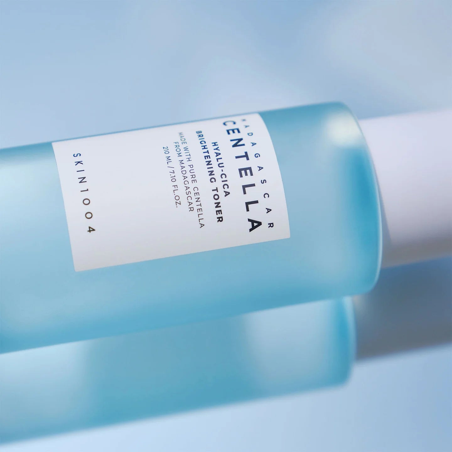 Hyalu-Cica Brightening Toner (Mild Exfoliating Moisturizing Toner) 210ml